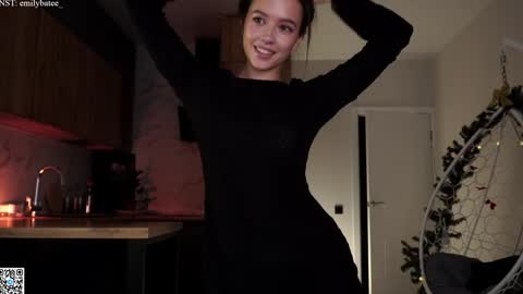 emilybatee online show from February 2, 2026, 6:50 pm