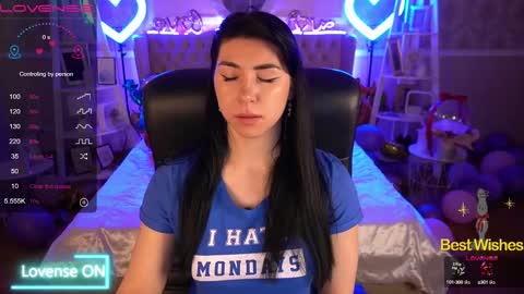 Snapshot of emilycandys chatting on February 10, 2025, 6:53 am Emy online show from February 10, 2025, 6:53 am