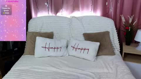 Snapshot of emilycuper chatting on April 1, 2026, 1:41 pm Emily online show from April 1, 2026, 1:41 pm