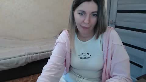 emilyfork online show from September 22, 2025, 5:31 am