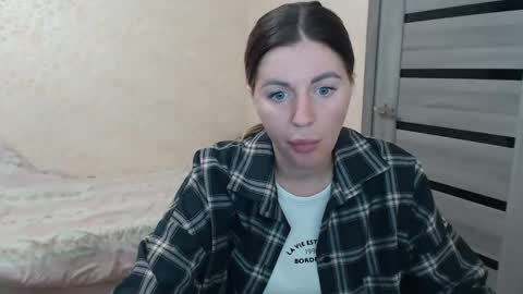 emilyfork online show from September 28, 2025, 5:07 pm