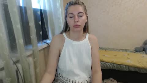 emilyfork online show from May 15, 2026, 5:47 am