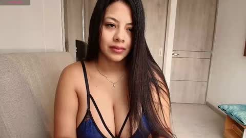 Emily online show from December 5, 2025, 3:09 pm