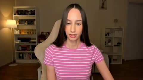 Alina online show from March 19, 2026, 8:02 pm