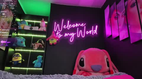 Snapshot of emilyjhonson_1 chatting on January 23, 2025, 5:42 pm Emily Jhonson online show from January 23, 2025, 5:42 pm