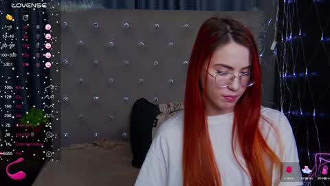 Snapshot of emilykents chatting on January 8, 2025, 5:27 am EmilyKents online show from January 8, 2025, 5:27 am