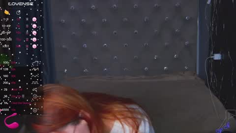 Snapshot of emilykents chatting on February 4, 2025, 7:40 am EmilyKents online show from February 4, 2025, 7:40 am