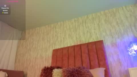 Snapshot of emilyparker__ chatting on September 16, 2025, 7:04 pm My IG - EmilyParker online show from September 16, 2025, 7:04 pm