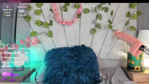 emilyrojas online show from March 8, 2025, 2:51 pm