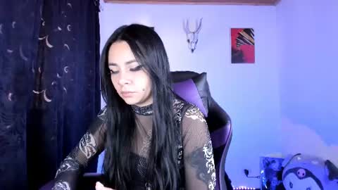  Emily Support me to have 100 likes plx online show from July 31, 2026, 5:56 pm
