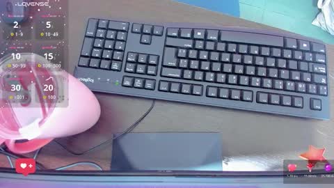 Snapshot of emilywilliis chatting on February 25, 2026, 11:53 am emilywilliis online show from February 25, 2026, 11:53 am