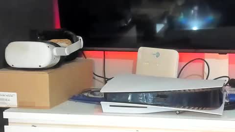 Snapshot of emliyjamesmjb chatting on December 6, 2024, 2:49 pm emliyjamesmjb online show from December 6, 2024, 2:49 pm