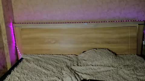 Snapshot of emma77_ chatting on September 30, 2025, 6:57 pm Emma online show from September 30, 2025, 6:57 pm