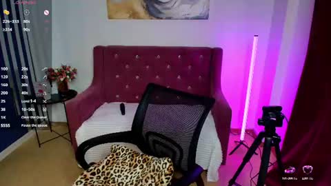Snapshot of emma__rosss chatting on June 26, 2026, 2:05 am emma__rosss online show from June 26, 2026, 2:05 am