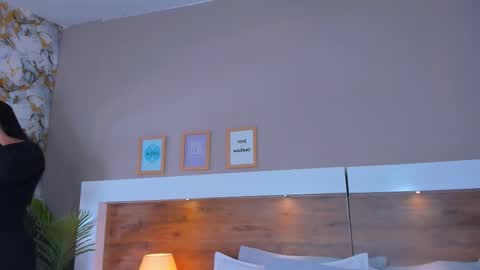 Emma  online show from March 18, 2026, 10:40 am