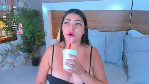 Snapshot of emma_bakker_ chatting on June 25, 2026, 6:51 am Emma online show from June 25, 2026, 6:51 am