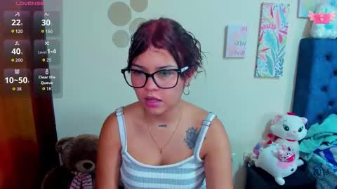 emma_boo_ online show from October 31, 2025, 4:19 pm