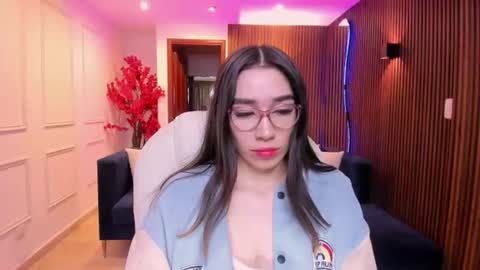emma_caarter online show from July 25, 2026, 3:26 am