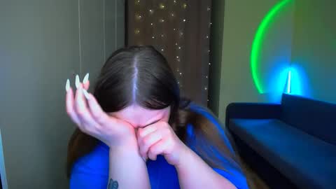 Eva online show from October 29, 2025, 6:59 am