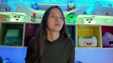 emma_jhoons online show from September 24, 2025, 11:24 am