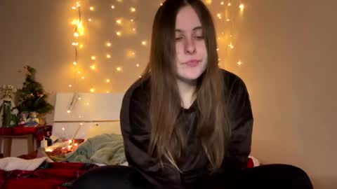 emma_just online show from January 12, 2025, 5:54 pm