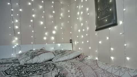 emma_just online show from July 6, 2026, 7:49 am