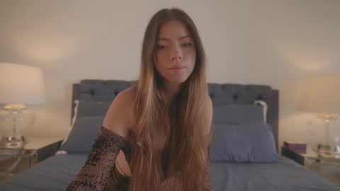 Snapshot of emma_lu1 chatting on January 19, 2025, 6:43 pm emma_lu1 online show from January 19, 2025, 6:43 pm