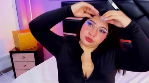 Snapshot of emma_monserratt chatting on July 9, 2026, 11:25 am Emma Monserratt online show from July 9, 2026, 11:25 am