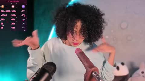 Snapshot of emma_nakamura chatting on September 19, 2025, 10:27 am online show from September 19, 2025, 10:27 am