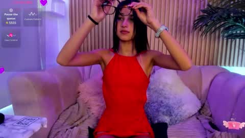 Snapshot of emma_rousse_ws chatting on November 6, 2025, 3:57 pm emma_rousse_ws online show from November 6, 2025, 3:57 pm