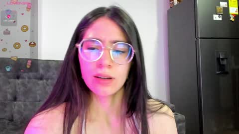 Emma online show from January 16, 2025, 1:37 am