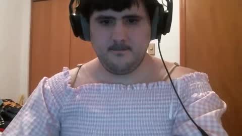 emma_the_boy online show from January 7, 2026, 9:56 am