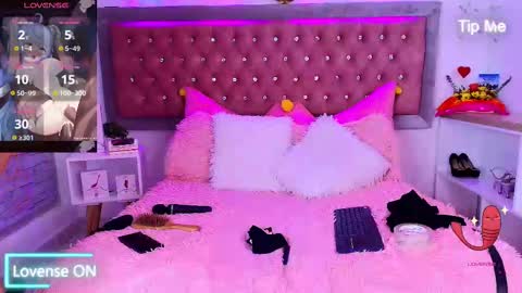 neko  online show from March 12, 2025, 12:42 am