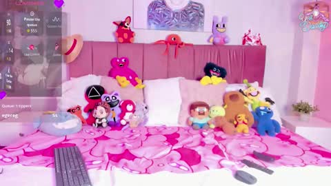 Snapshot of emma_wilder_ chatting on February 21, 2026, 9:05 pm Emma online show from February 21, 2026, 9:05 pm