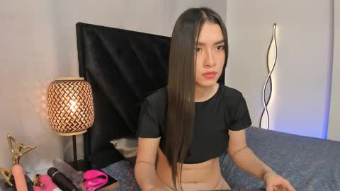 Emma online show from February 12, 2026, 11:55 pm