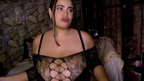 Snapshot of emmacamille2 chatting on January 9, 2025, 3:15 am emmacamille2 online show from January 9, 2025, 3:15 am