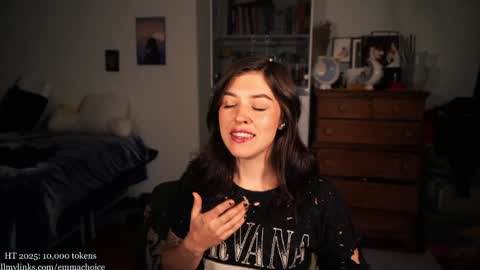 Snapshot of emmachoice chatting on October 18, 2025, 9:15 pm emmachoice online show from October 18, 2025, 9:15 pm