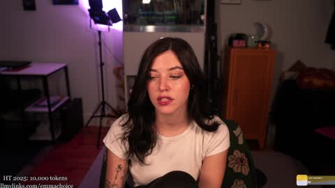 emmachoice online show from December 2, 2025, 10:27 pm