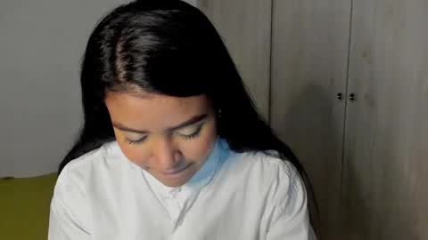 Snapshot of emmacromw7 chatting on February 25, 2025, 5:04 pm Emma independent model online show from February 25, 2025, 5:04 pm