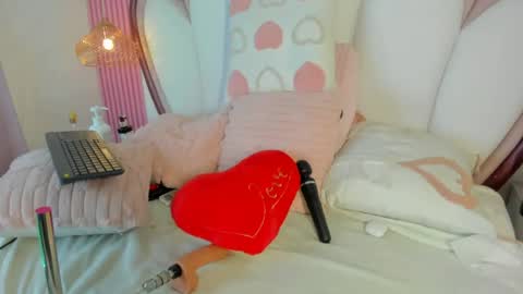 Welcome Im yosein  Your love is my passion activate it with your tips and enjoy with me online show from July 21, 2026, 10:12 pm