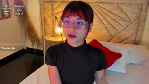           online show from April 10, 2026, 12:54 pm