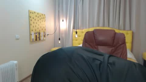Snapshot of emmaellison924117 chatting on May 1, 2026, 6:40 am emmaellison924117 online show from May 1, 2026, 6:40 am