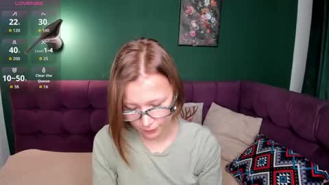 Emma 3 online show from June 4, 2026, 1:33 am