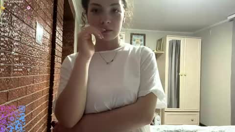 Snapshot of emmagerhauser chatting on June 6, 2026, 3:17 pm emmagerhauser online show from June 6, 2026, 3:17 pm