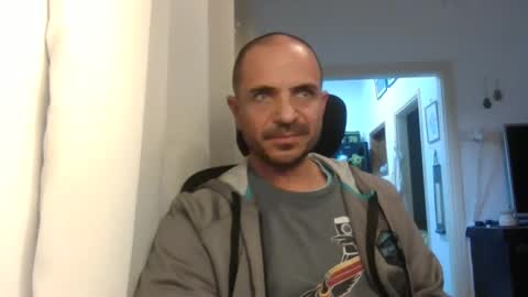 Snapshot of emmagold123 chatting on February 21, 2025, 2:06 pm Ariel online show from February 21, 2025, 2:06 pm