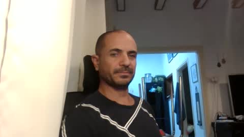 Snapshot of emmagold123 chatting on November 6, 2025, 6:53 pm Ariel online show from November 6, 2025, 6:53 pm