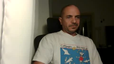 Snapshot of emmagold123 chatting on November 9, 2025, 3:38 am Ariel online show from November 9, 2025, 3:38 am