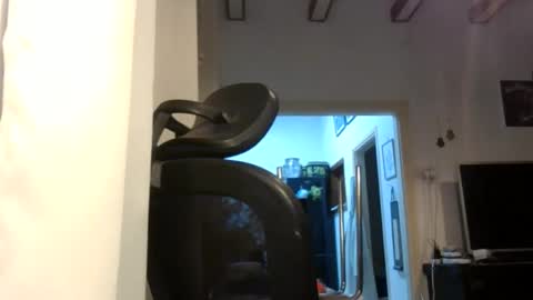 Snapshot of emmagold123 chatting on November 11, 2025, 7:47 pm Ariel online show from November 11, 2025, 7:47 pm