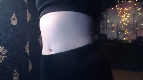 Snapshot of emmagoldx chatting on February 26, 2026, 1:21 pm EmmaGoldX online show from February 26, 2026, 1:21 pm