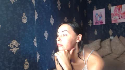 EmmaGoldX online show from July 27, 2026, 7:59 am